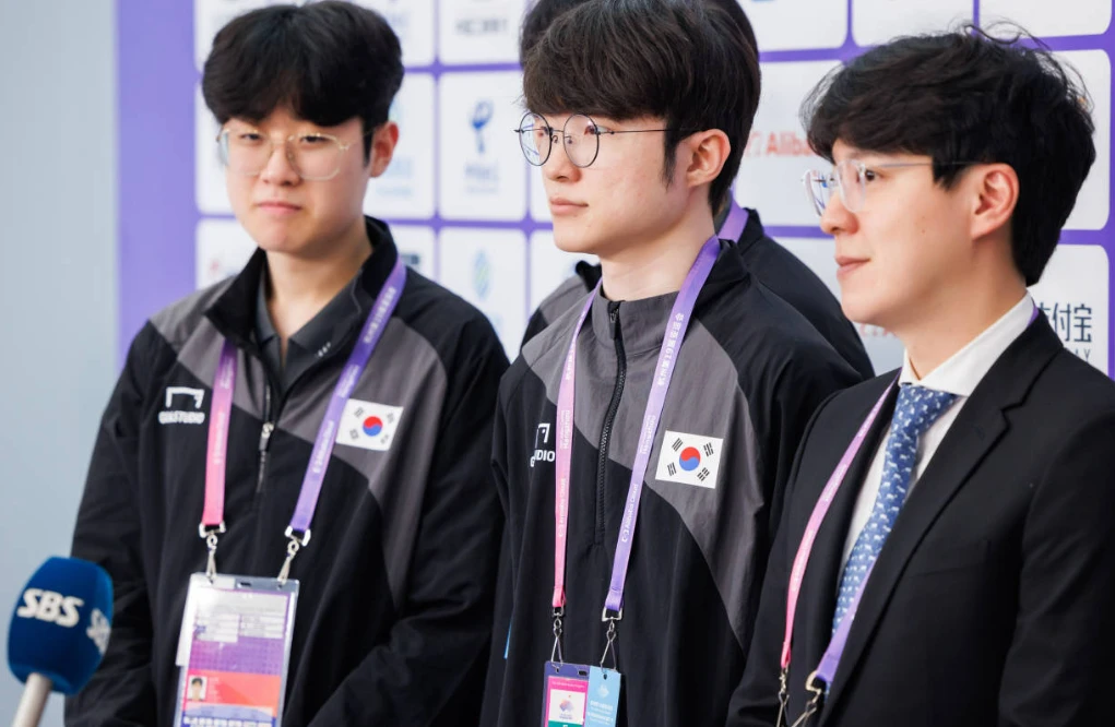 球员提出了 球员提出了