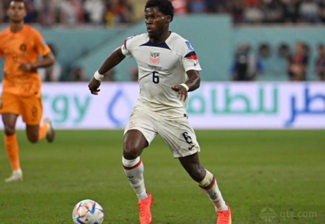 在湖人退役 在湖人退役